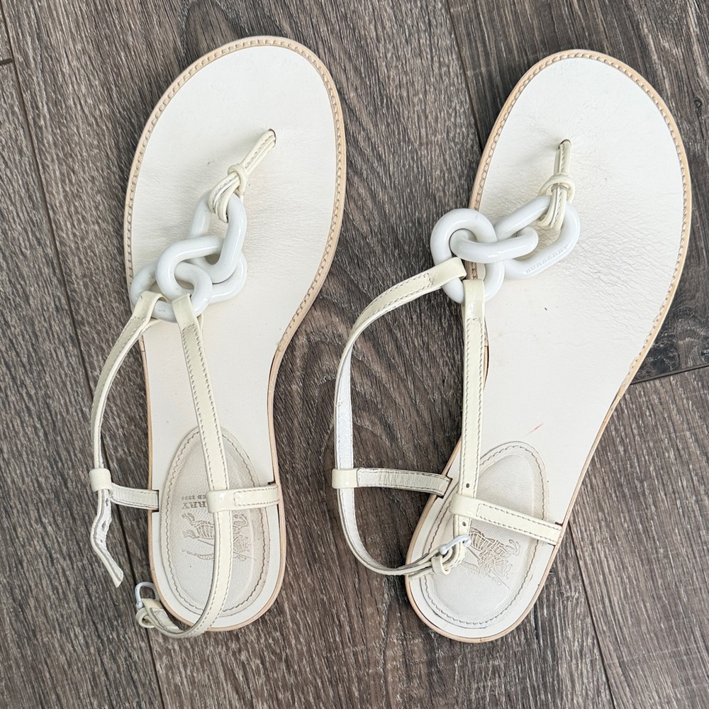 Burberry Cream Sandals size 8